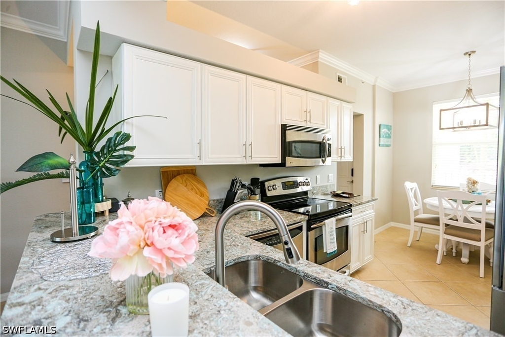 10275 Heritage Bay Boulevard - Photo 4