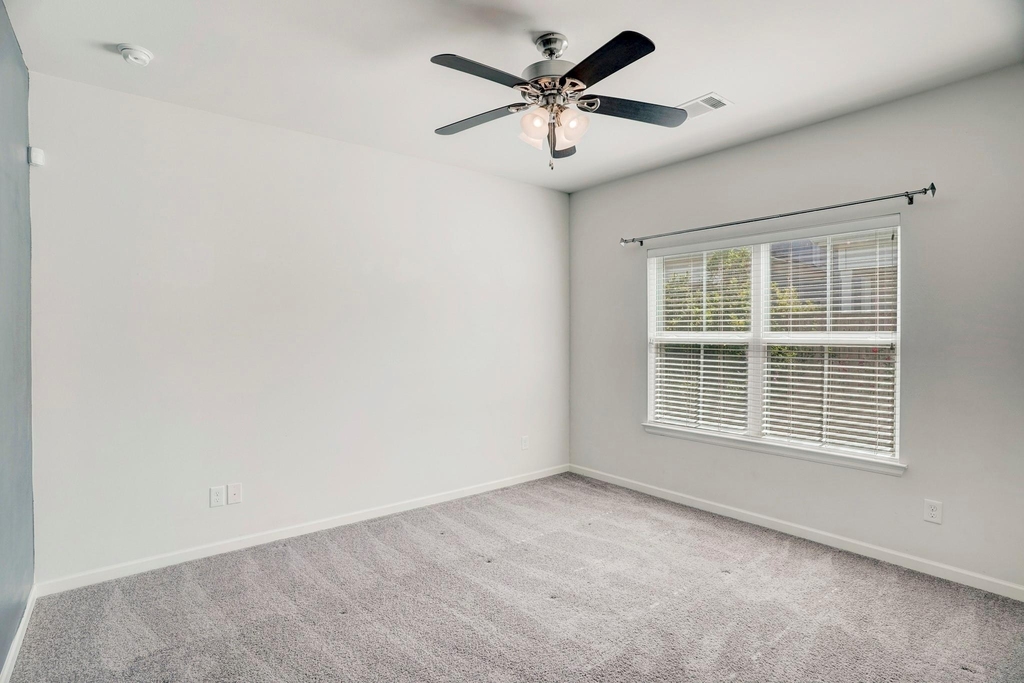 3413 Omega Street - Photo 11