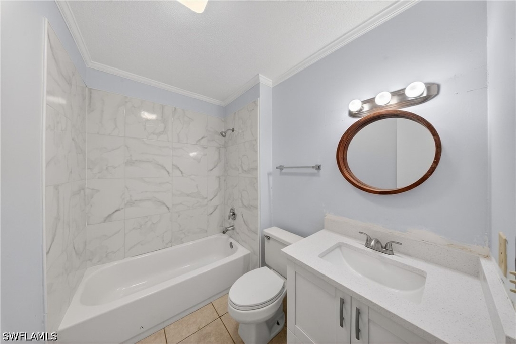 5300 Treetops Drive - Photo 12