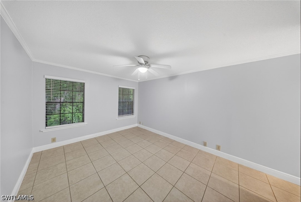 5300 Treetops Drive - Photo 6