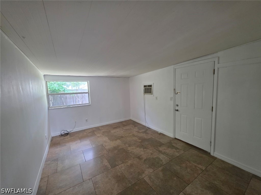 2103 Unity Avenue - Photo 12