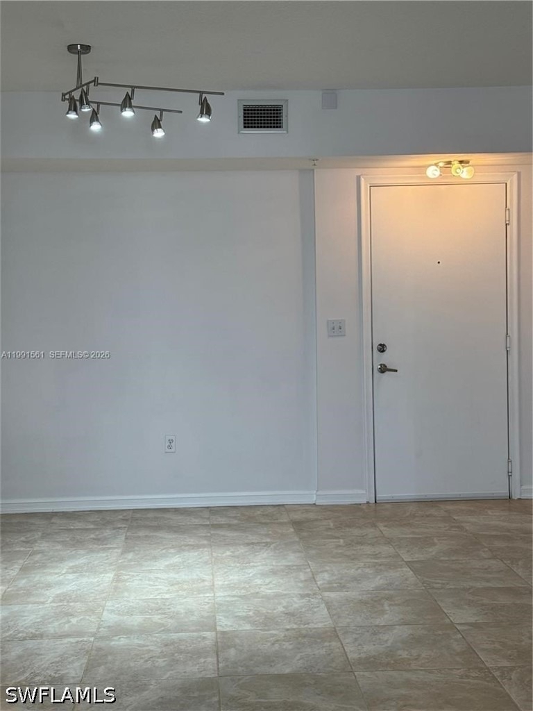 18800 Ne 29 Avenue - Photo 12