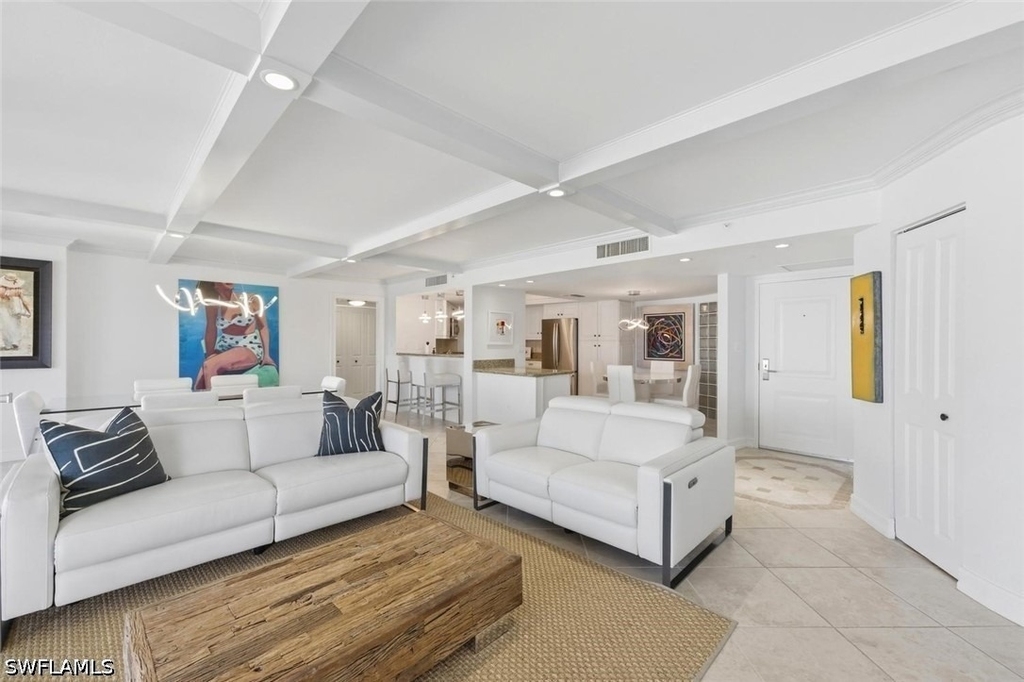 4751 Gulf Shore Boulevard N - Photo 4