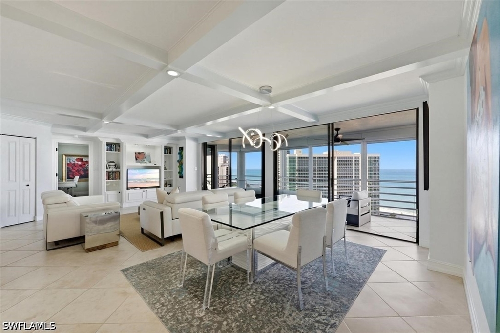 4751 Gulf Shore Boulevard N - Photo 8