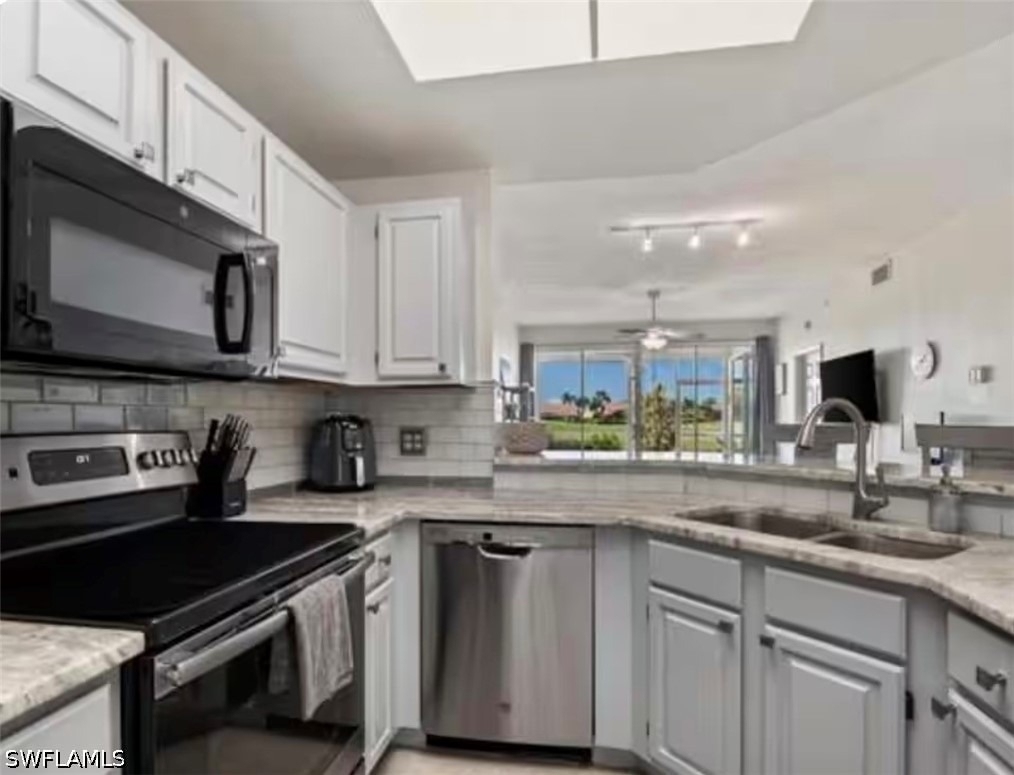 9855 Costa Mesa Lane - Photo 3