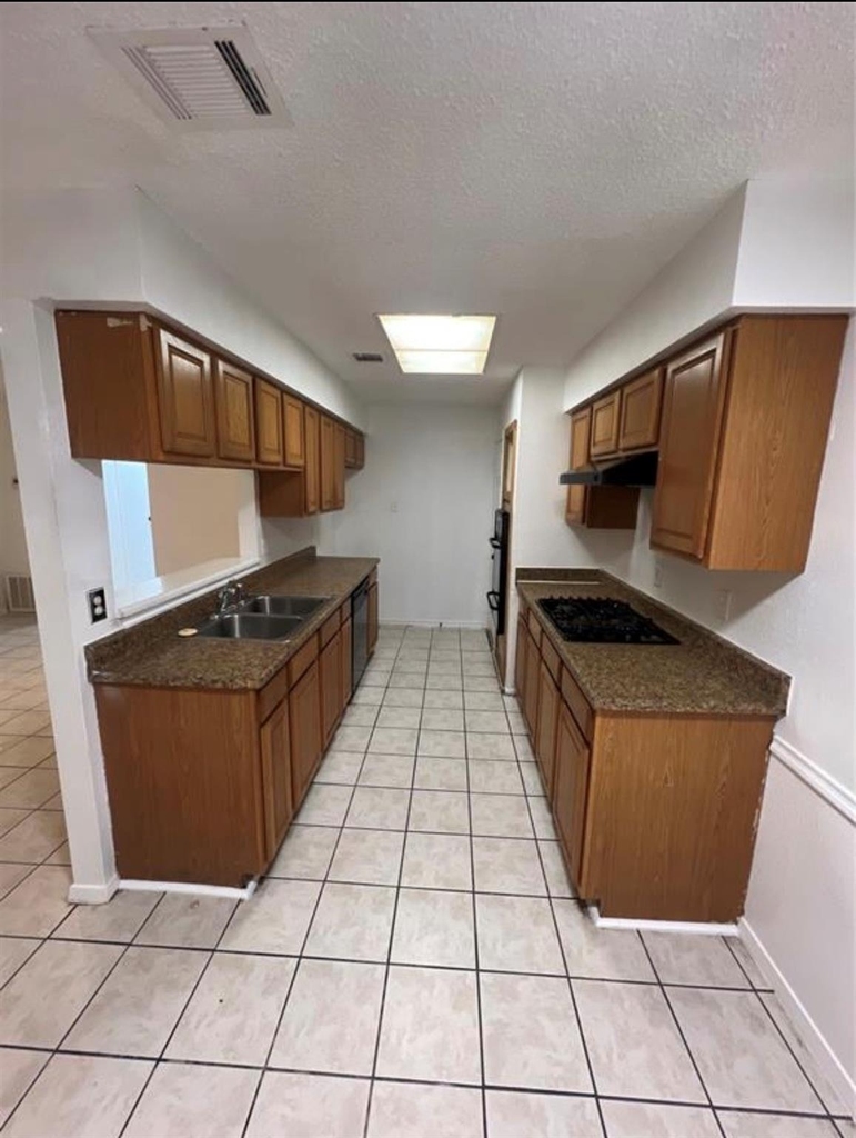 12707 Mosscrest Drive - Photo 3