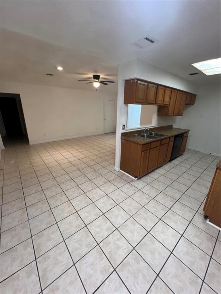 12707 Mosscrest Drive - Photo 4