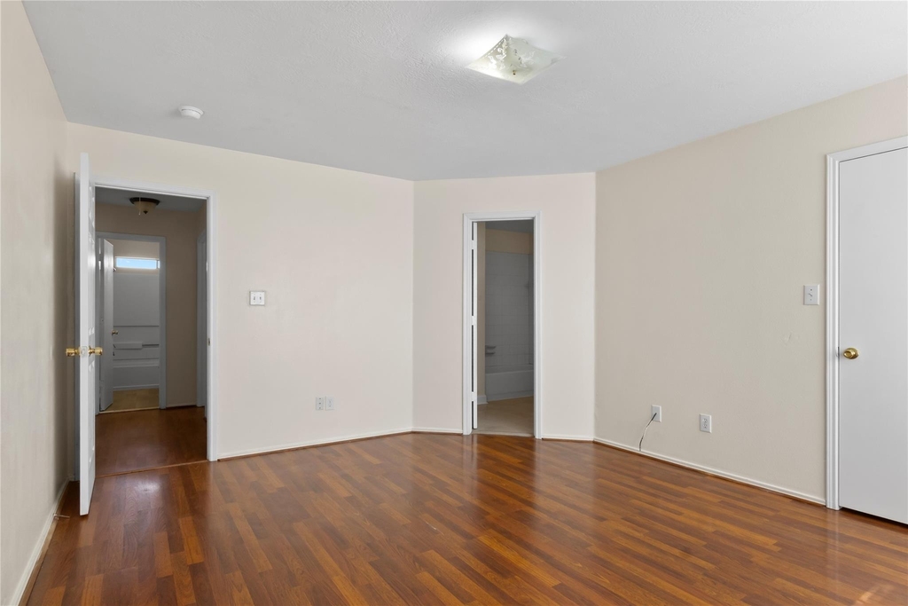 5815 Clerkenwell Drive - Photo 15