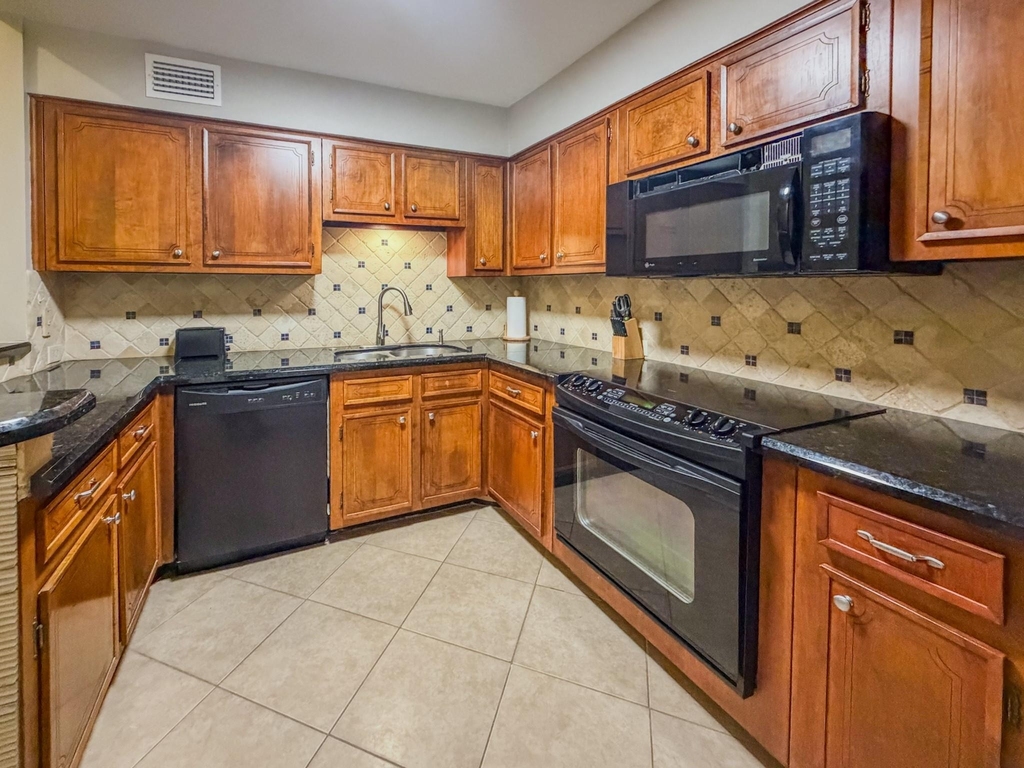 2574 Marilee Lane - Photo 4