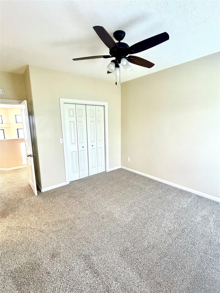 807 Kipp Avenue - Photo 15