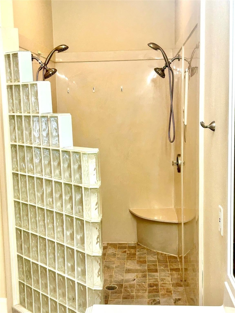 807 Kipp Avenue - Photo 10