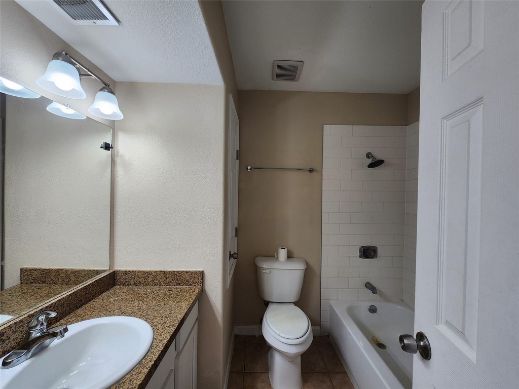 17401 Red Oak Drive - Photo 10