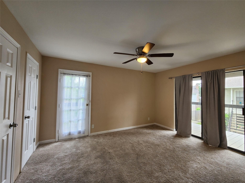17401 Red Oak Drive - Photo 12