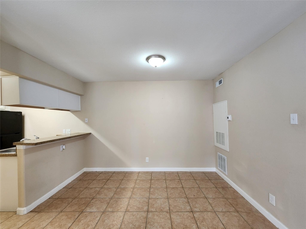 17401 Red Oak Drive - Photo 4