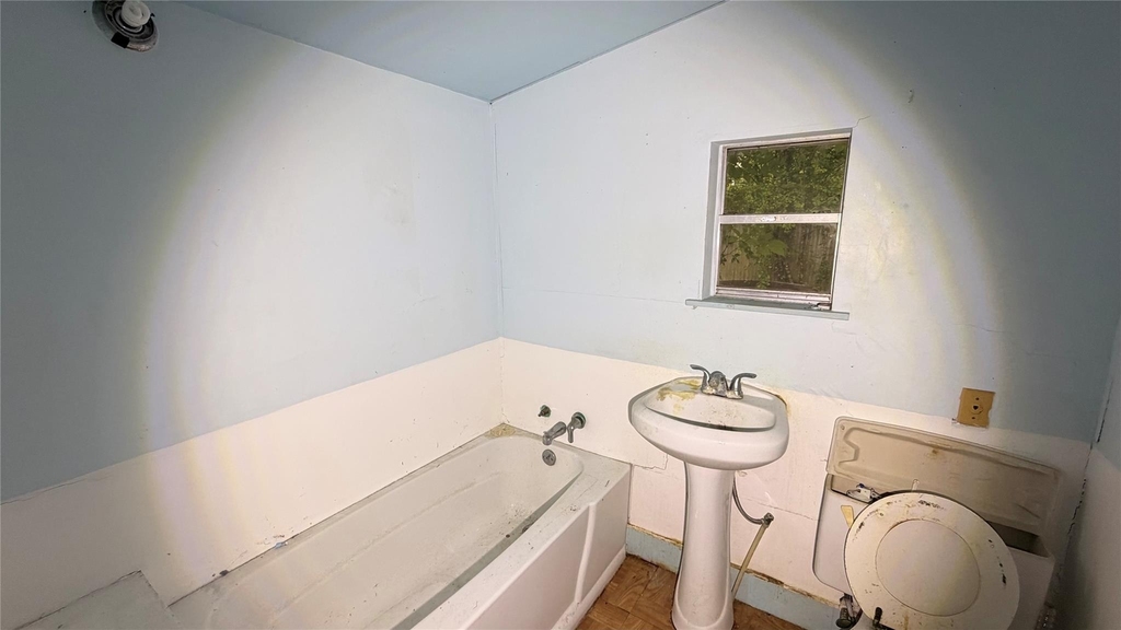 1501 S Columbia Drive - Photo 9