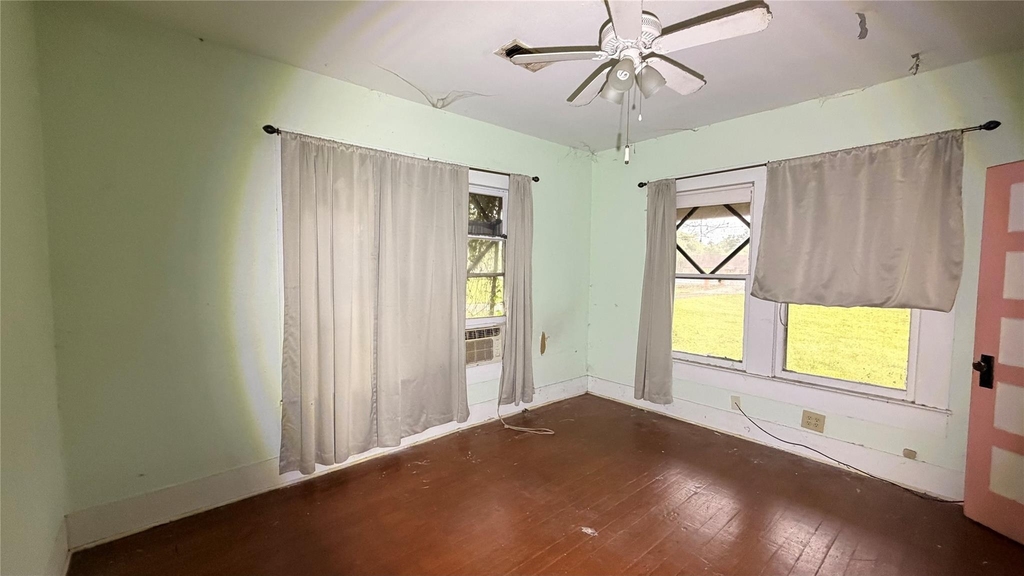 1501 S Columbia Drive - Photo 11