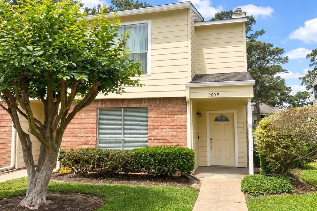 14555 Wunderlich Drive - Photo 0