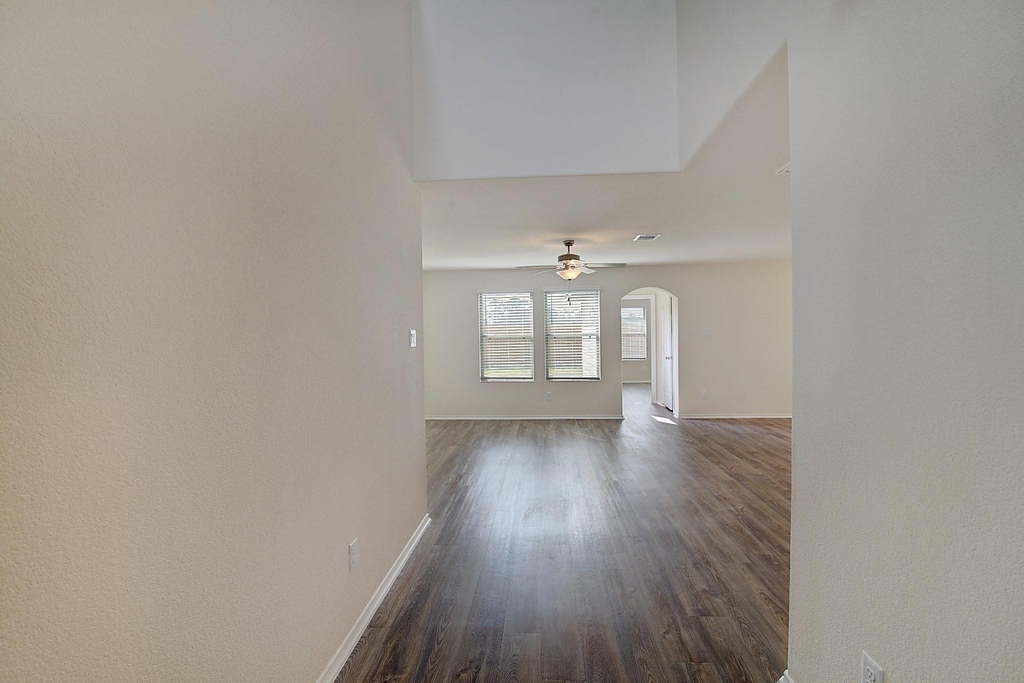 9410 Laiden Creek Trail - Photo 2