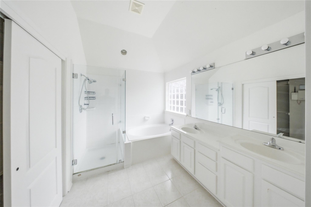 2415 Mills Creek Drive - Photo 14