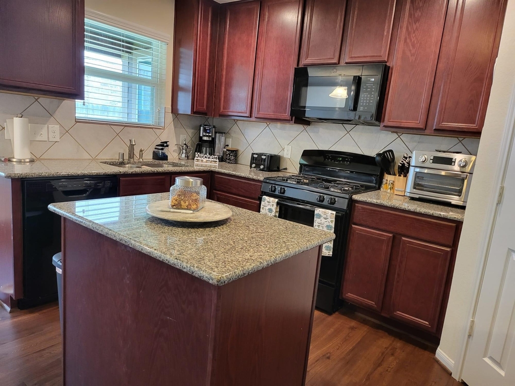 10739 Chestnut Path Way - Photo 14