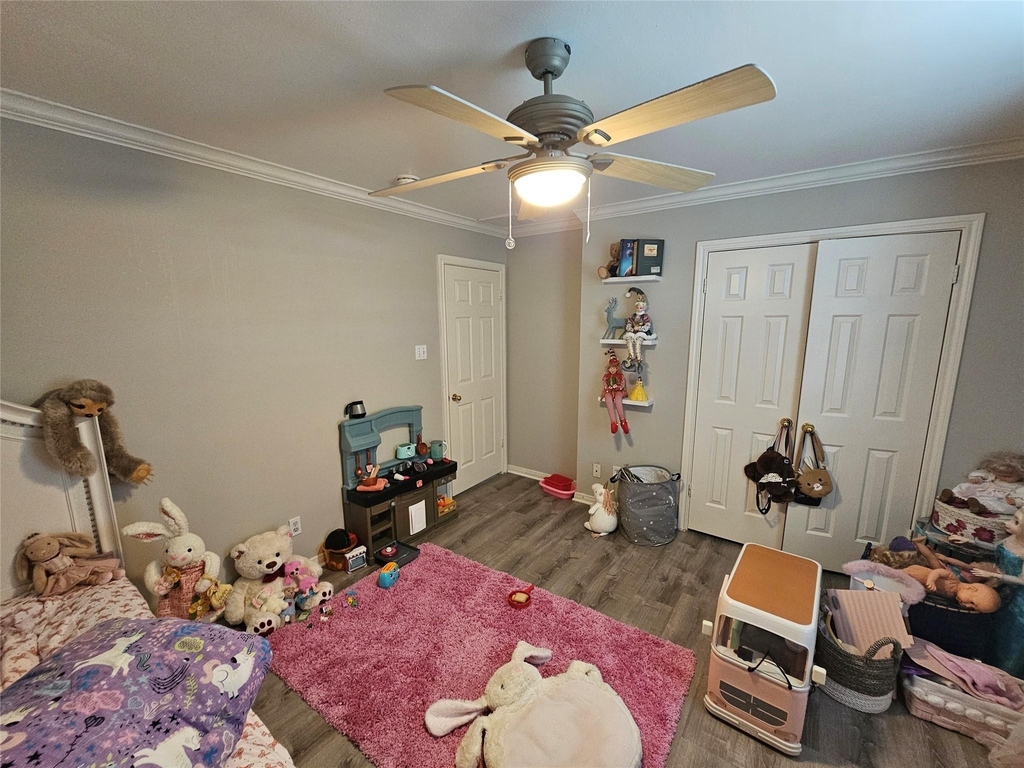 5739 Henniker Drive - Photo 20