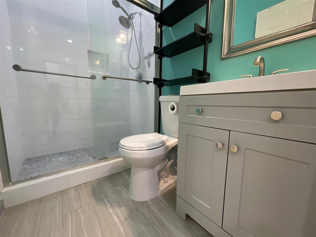 5226 Ridgevan Drive - Photo 20