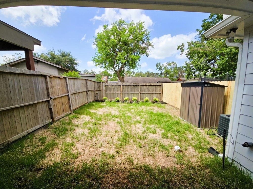 5226 Ridgevan Drive - Photo 32