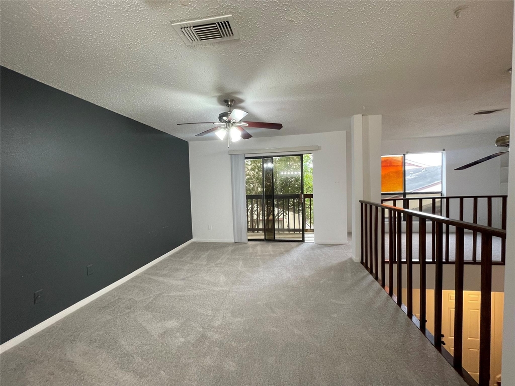 3909 Tanglewilde Street - Photo 5