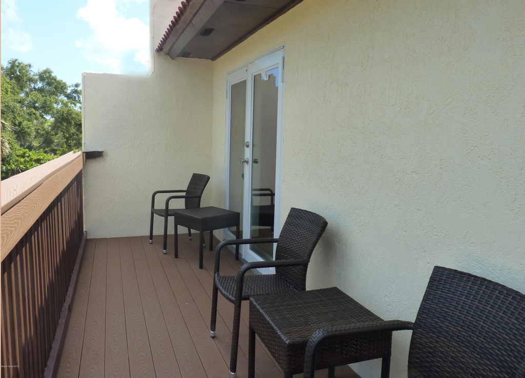 8718 Bay Court - Photo 11
