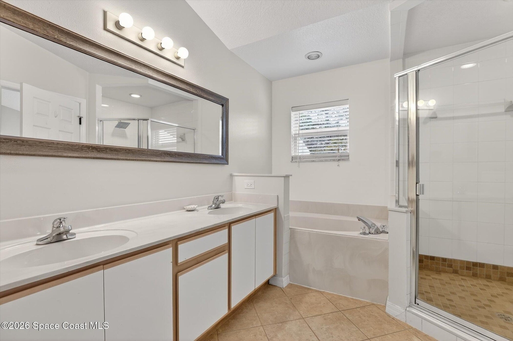 8729 Clara Elizabeth Lane - Photo 31