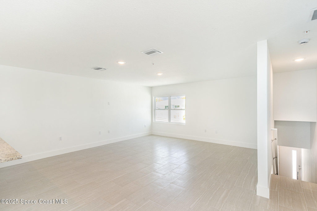1635 Par Street Ne - Photo 2