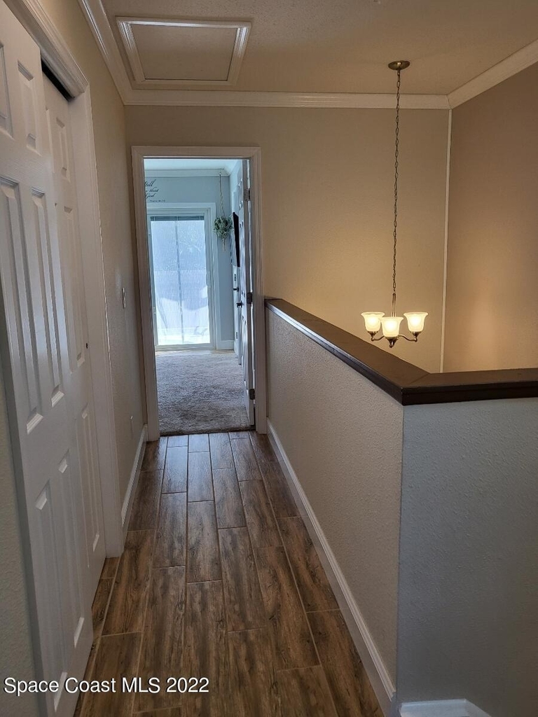 335 Paradise Boulevard - Photo 32