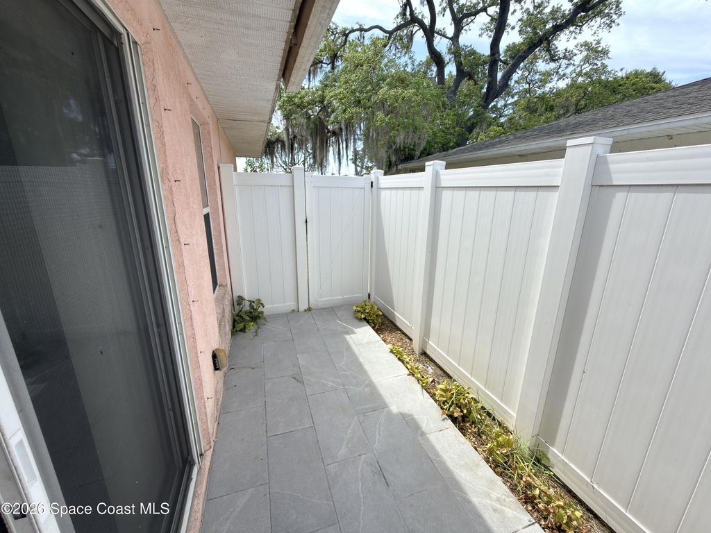 1914 Fletcher Street - Photo 15