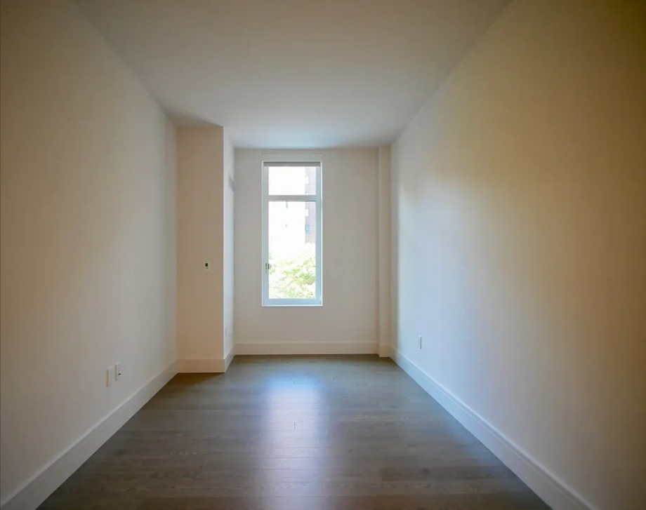 510 East 14th Street - Photo 3