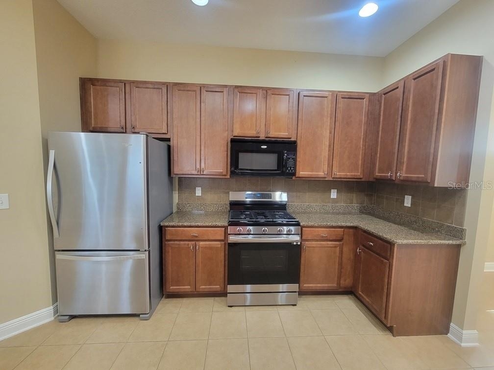 10418 Fenceline Road - Photo 12