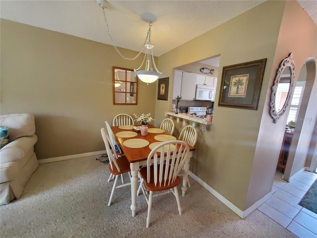 1400 Arrowhead Circle W - Photo 4