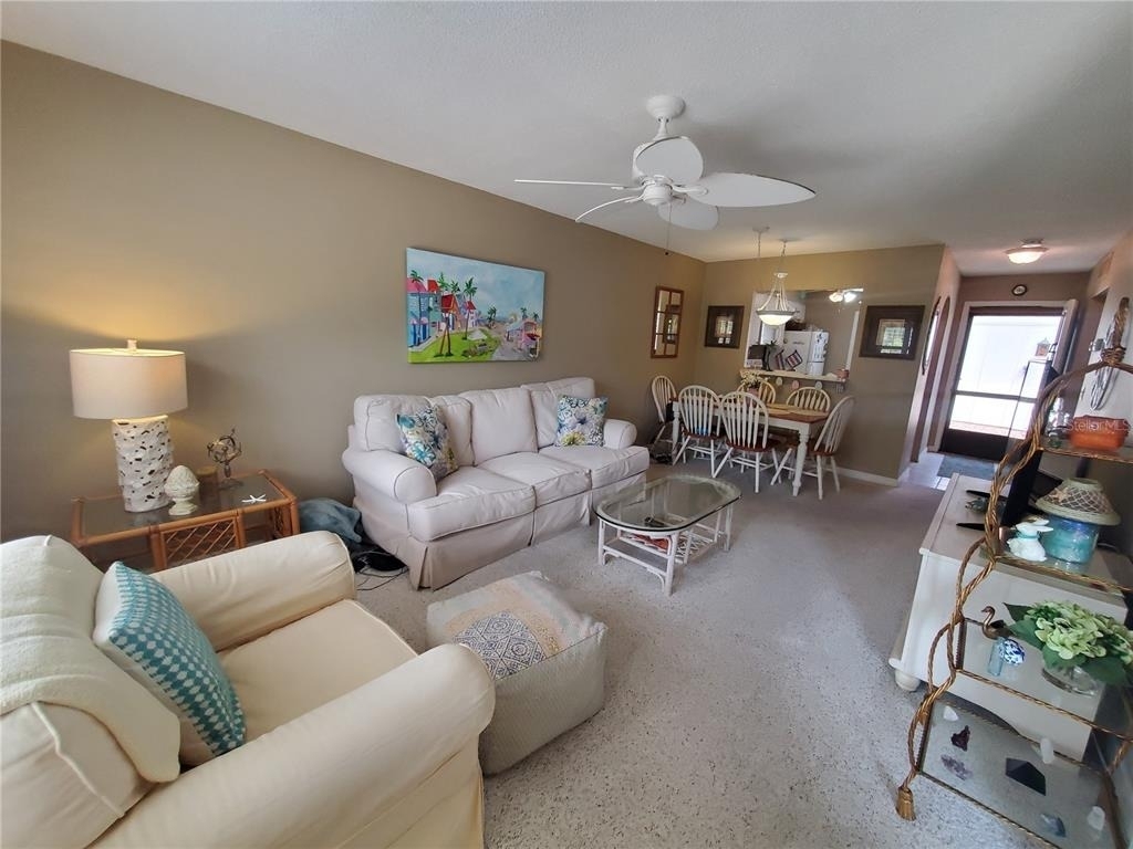 1400 Arrowhead Circle W - Photo 6