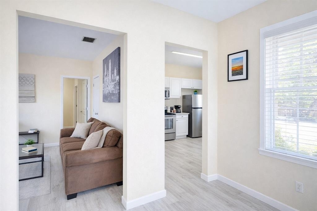 501 S Magnolia Avenue - Photo 9