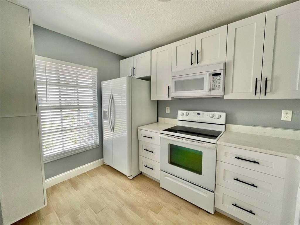 2852 Stillwell Court - Photo 4