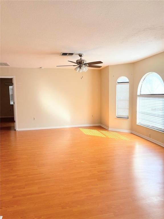 1503 Overland Drive - Photo 3