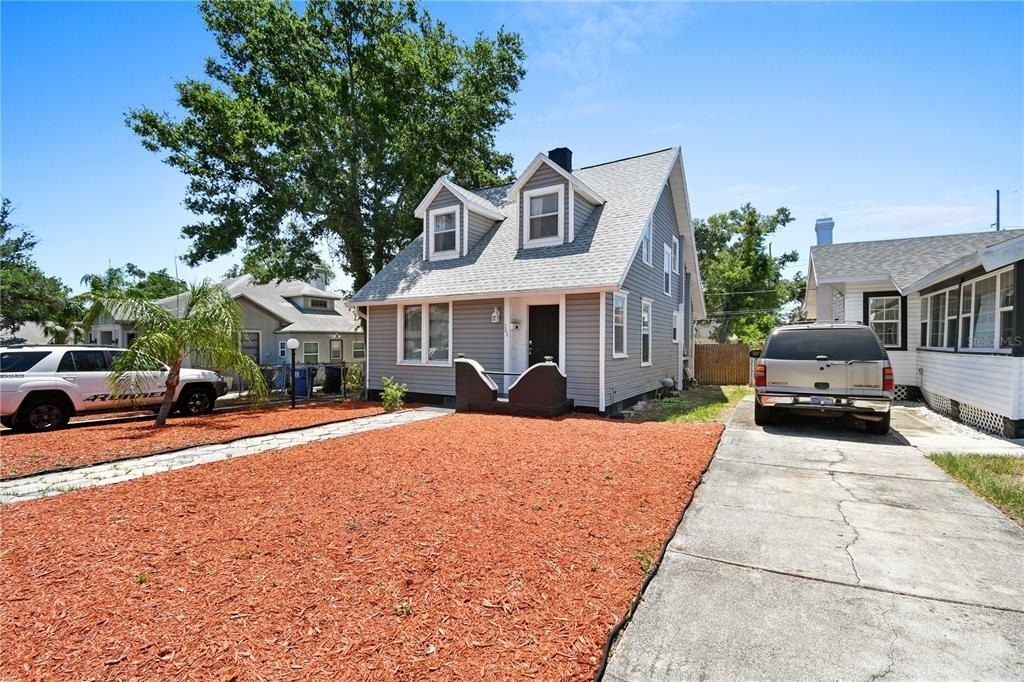 766 13th Avenue S - Photo 2