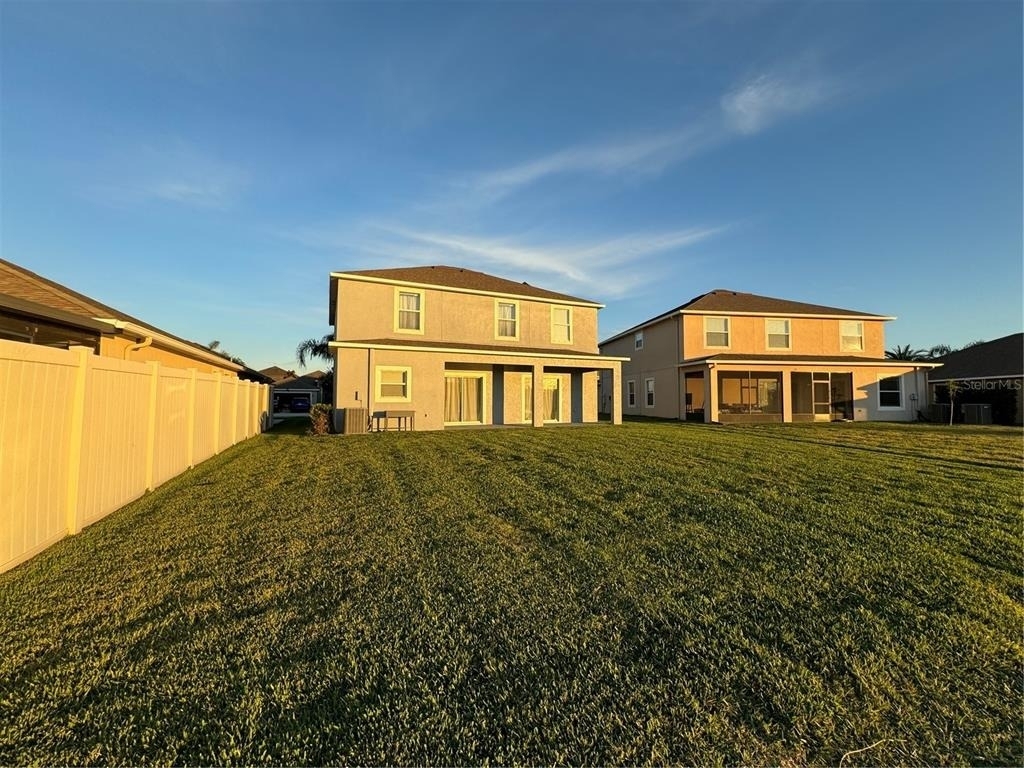 11523 Peru Springs Place - Photo 2