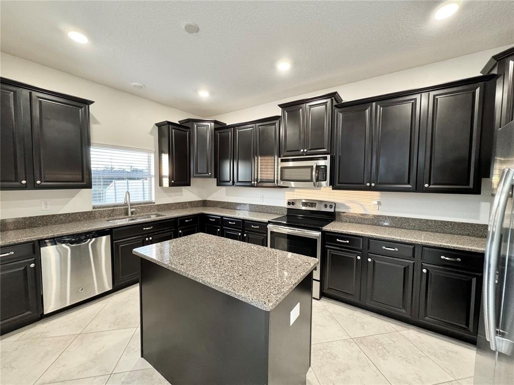 11523 Peru Springs Place - Photo 10