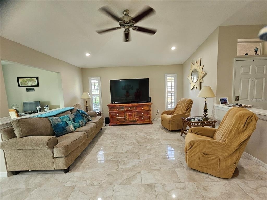 2038 Grantham Greens Drive - Photo 9
