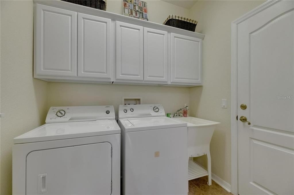 2068 Sifield Greens Way - Photo 34