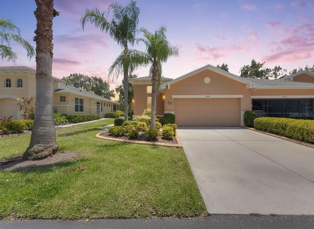 2068 Sifield Greens Way - Photo 0