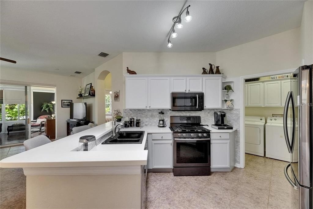 2068 Sifield Greens Way - Photo 11