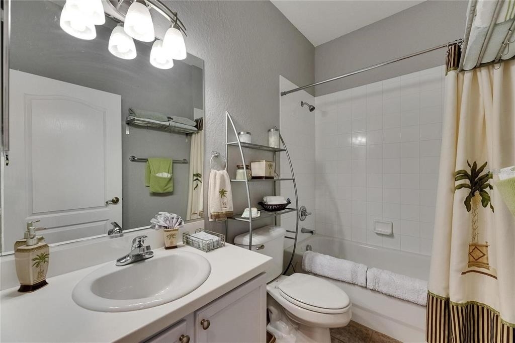 2068 Sifield Greens Way - Photo 32