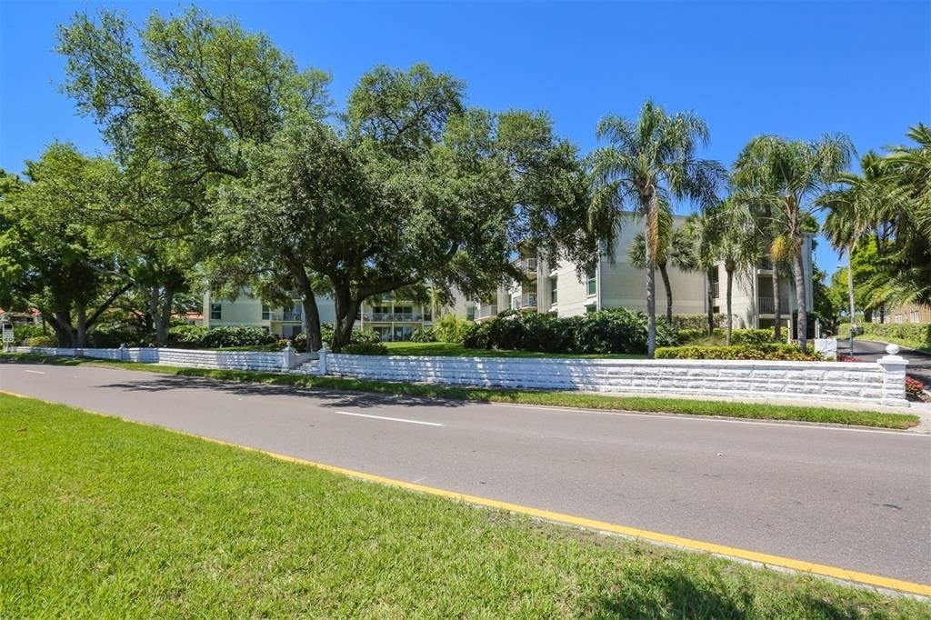 3325 Bayshore Boulevard - Photo 23