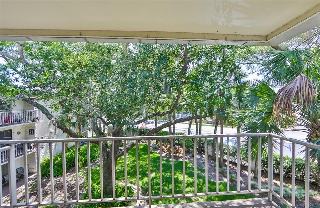 3325 Bayshore Boulevard - Photo 9